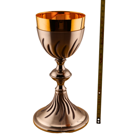 Przejdź do produktu Kielich mszalny włoski złocony 21,5 cm